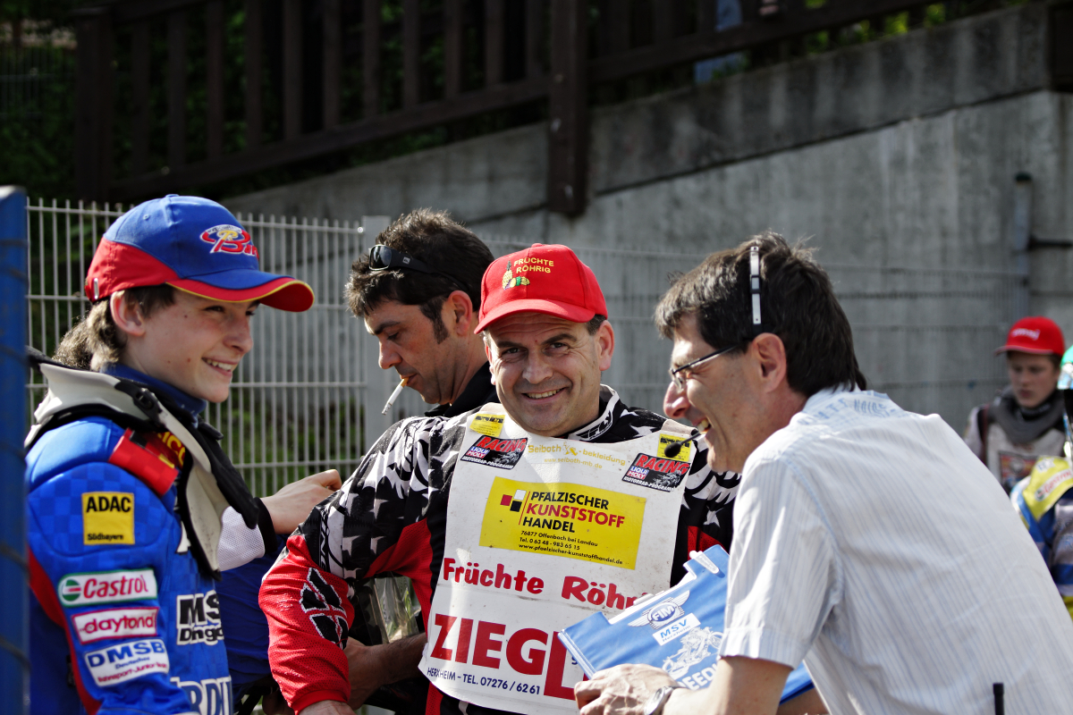 2 Generation Rennfahrer